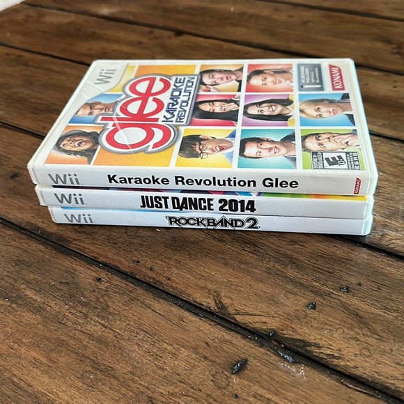 3 Nintendo Wii Games - Karaoke, Rock and Dance - Picture 2 of 14